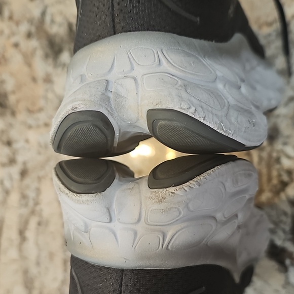 Men's New Balance Fresh Foam More - Picture 10 of 12